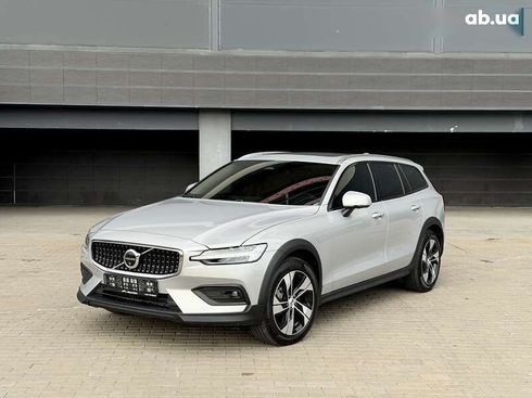 Volvo V60 Cross Country 2024 - фото 3