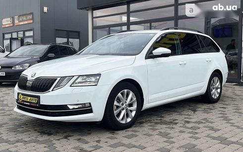 Skoda Octavia 2018 - фото 3