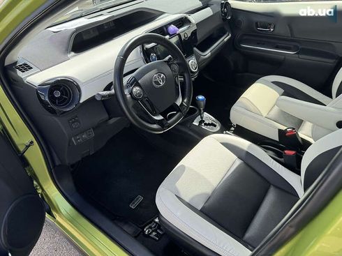 Toyota Aqua 2017 - фото 15