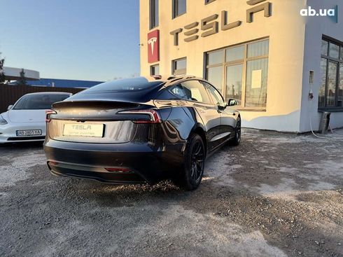 Tesla Model 3 2024 - фото 15