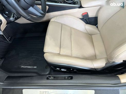 Porsche 911 2019 - фото 29