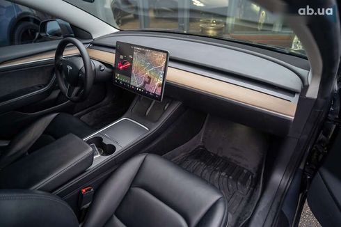 Tesla Model 3 2021 - фото 24