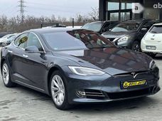 Продаж вживаних Tesla Model S в Чернівцях - купити на Автобазарі