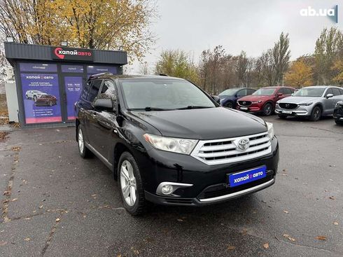 Toyota Highlander 2013 - фото 3