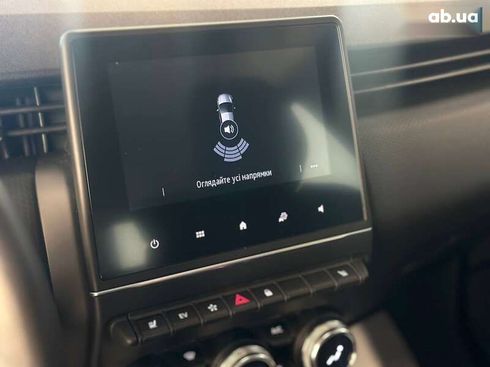 Renault Clio 2021 - фото 17