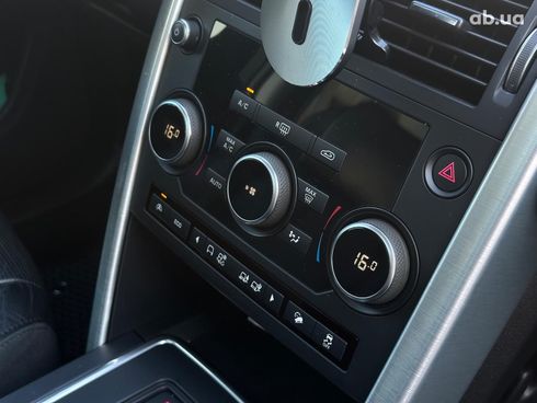 Land Rover Discovery Sport 2017 белый - фото 26