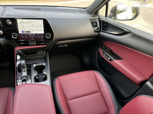 Lexus NX 2022 - фото 30