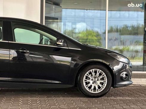 Ford Focus 2011 - фото 12