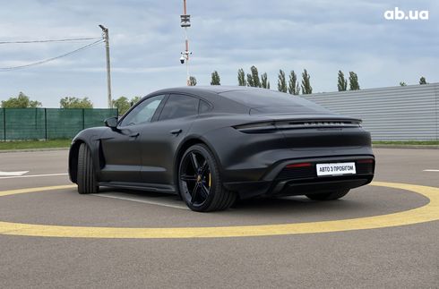 Porsche Taycan 2020 - фото 4