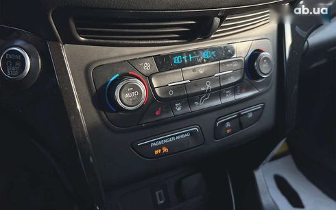 Ford Escape 2017 - фото 18