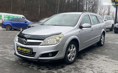 Opel Astra 2009 - фото 3