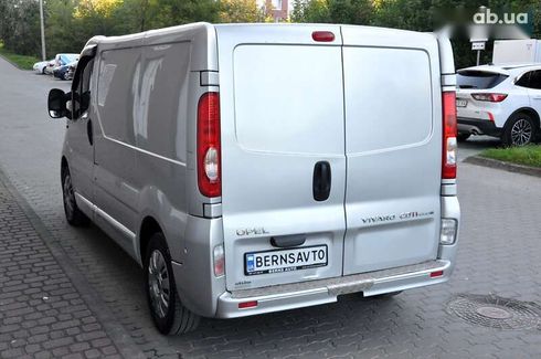 Opel Vivaro 2014 - фото 12
