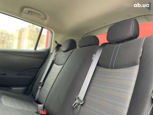 Nissan Leaf 2018 - фото 24