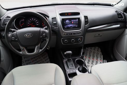 Kia Sorento 2015 - фото 17