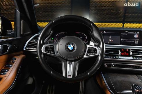 BMW X5 2021 - фото 19