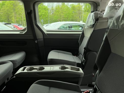 Volkswagen Multivan 2023 - фото 7