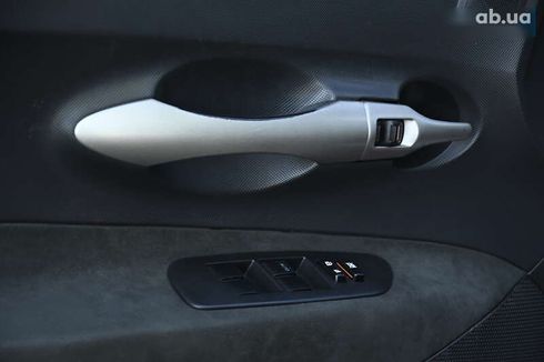 Toyota Auris 2007 - фото 16