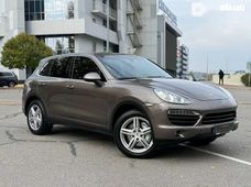 Продаж вживаних Porsche Cayenne в Києві - купити на Автобазарі