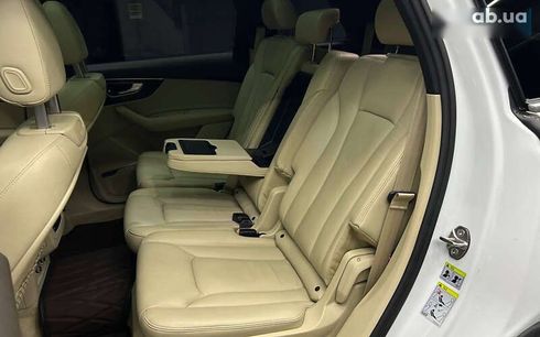 Audi Q7 2018 - фото 19