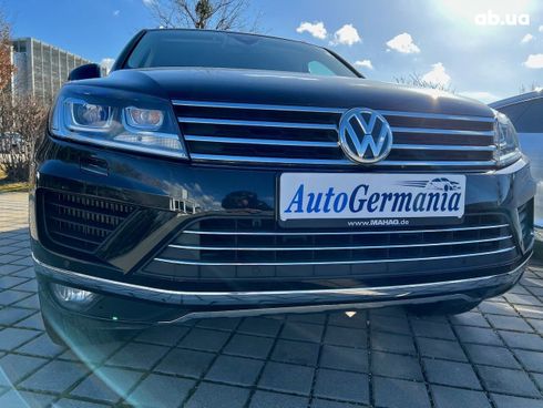 Volkswagen Touareg 2018 - фото 24