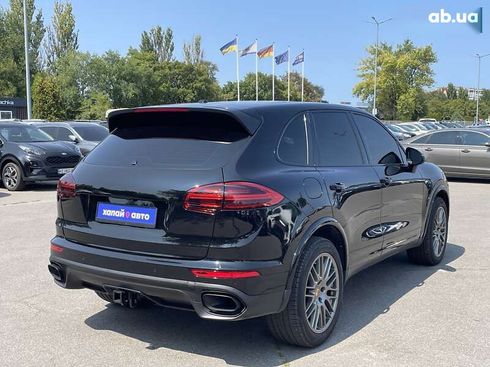 Porsche Cayenne 2016 - фото 7