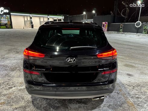 Hyundai Tucson 2020 черный - фото 11