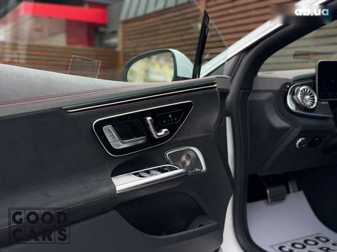 Mercedes-Benz EQE-Класс 2023 - фото 15