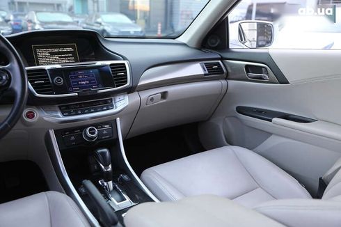 Honda Accord 2014 - фото 11