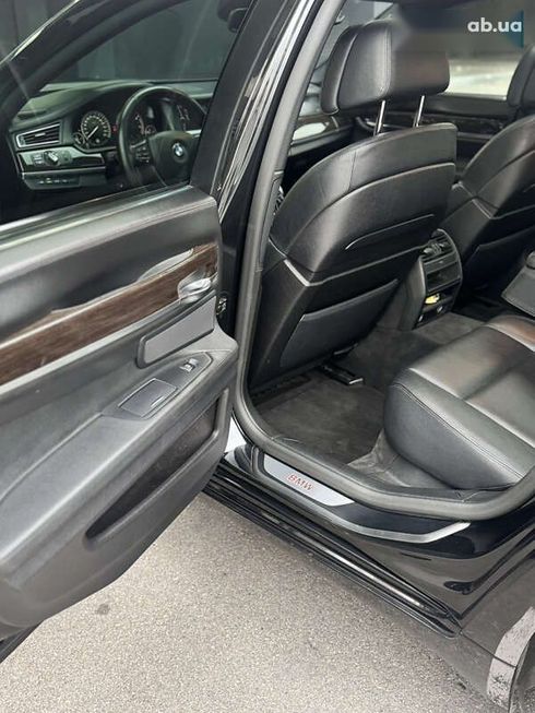 BMW 7 серия 2011 - фото 18