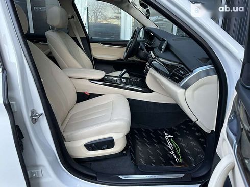 BMW X5 2015 - фото 11
