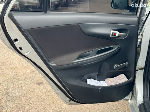 Toyota Corolla 2010 серый - фото 61