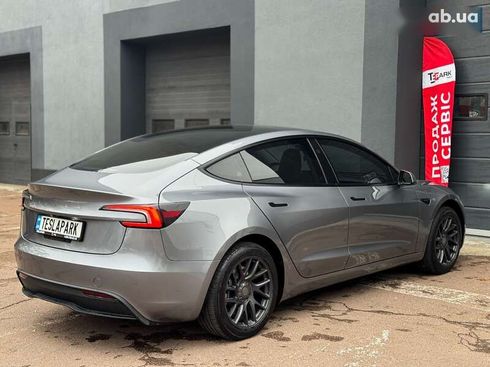 Tesla Model 3 2024 - фото 10
