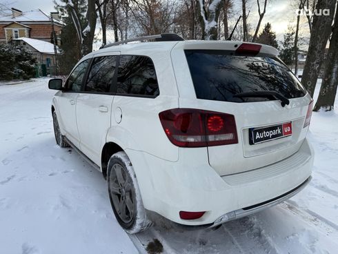 Dodge Journey 2017 белый - фото 8