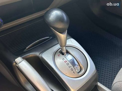 Honda Civic 2008 - фото 20