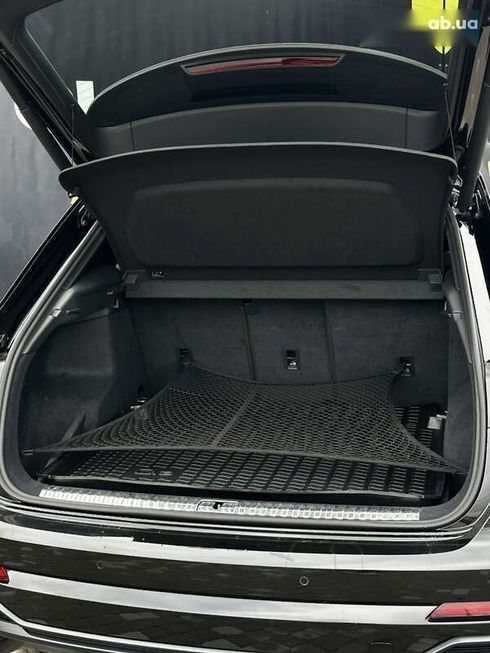 Audi Q3 2019 - фото 23