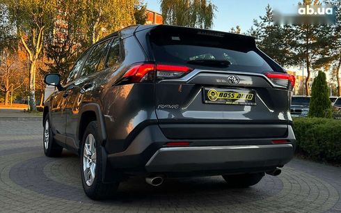 Toyota RAV4 2020 - фото 5