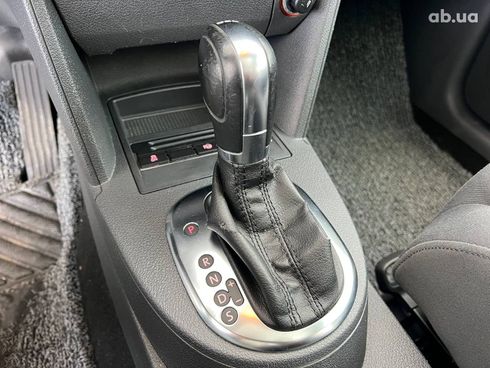 Volkswagen Touran 2012 серый - фото 31