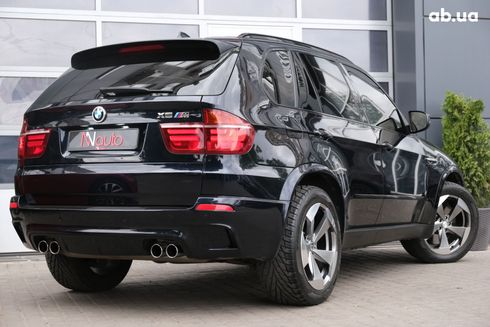 BMW X5 M 2010 черный - фото 3