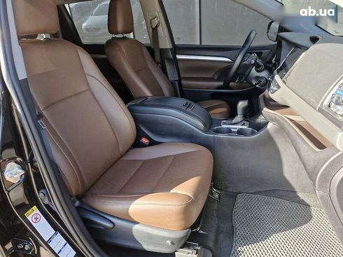Toyota Highlander 2018 - фото 10