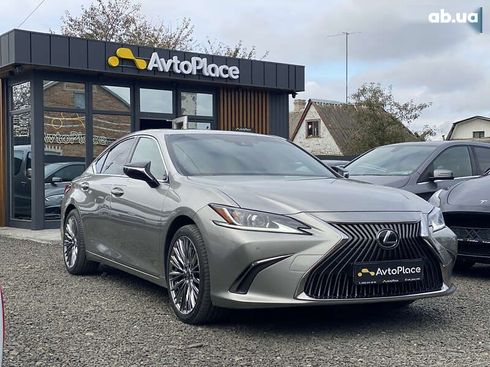 Lexus ES 2021 - фото 3