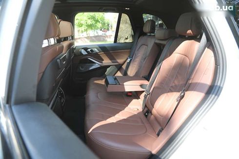 BMW X5 2018 - фото 11