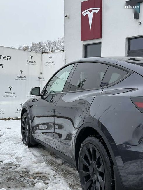 Tesla Model Y 2024 - фото 13