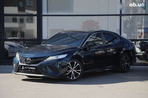 Toyota Camry 2018 - фото 3