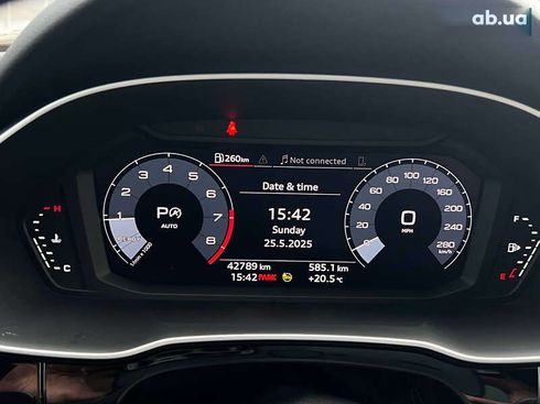 Audi Q3 2021 - фото 12