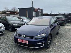 Продаж вживаних Volkswagen e-Golf 2018 року - купити на Автобазарі