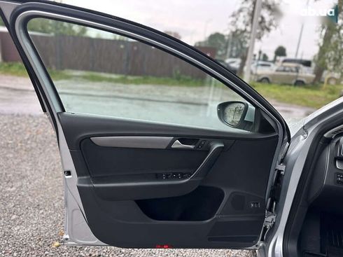 Volkswagen Passat 2014 - фото 19