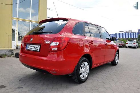 Skoda Fabia 2010 - фото 7
