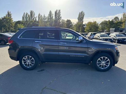 Jeep Grand Cherokee 2016 - фото 6