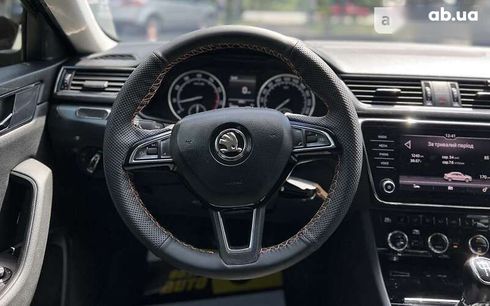 Skoda Superb 2018 - фото 11