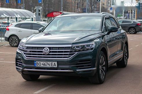 Volkswagen Touareg 2019 - фото 2